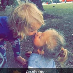 Meet your Posher, Kayla